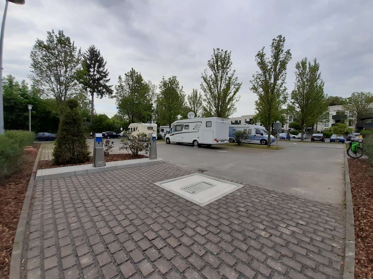 Wohnmobilstellplatz Bad König "Brunnengärten"