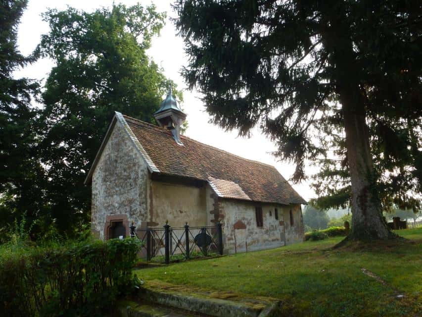 Karolingische Friedhofskapelle